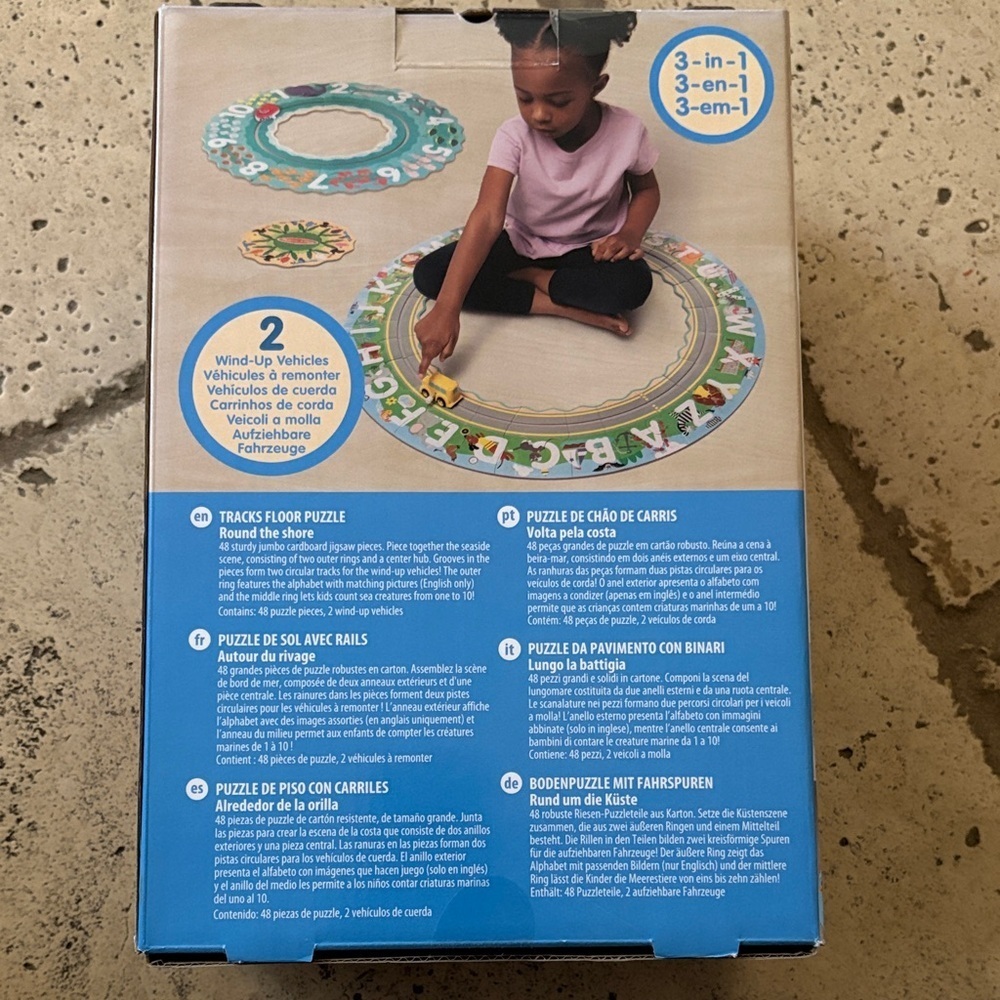 Melissa & Doug Round the Shore Floor Puzzle - Blue and Green - Picture 3 of 4